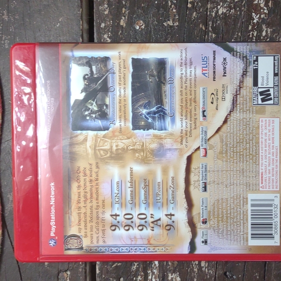 PS3 video game Greatest Hits Demon's Souls. - Picture 2 of 8